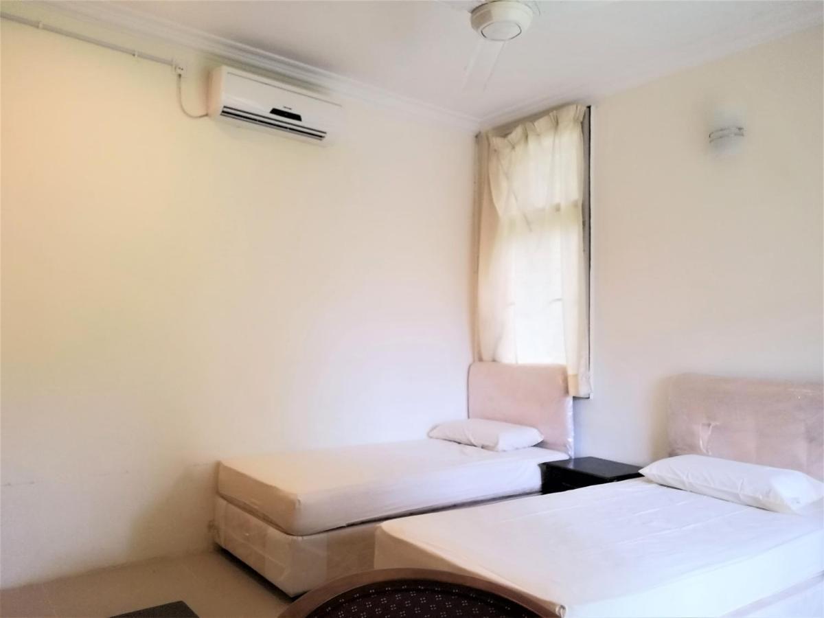 发现89954-D延木屋 铅 外观 照片